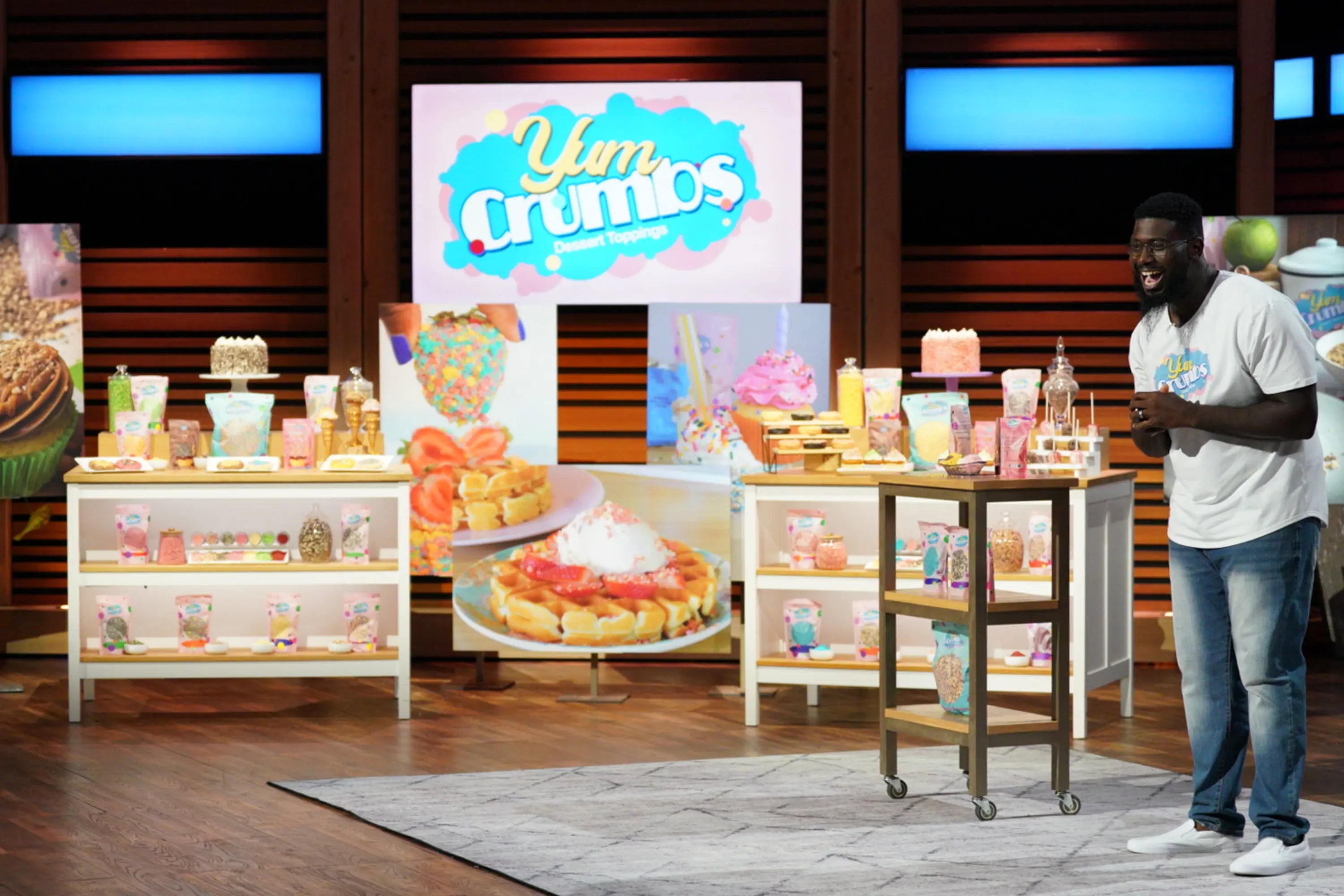 Yum Crumbs logo